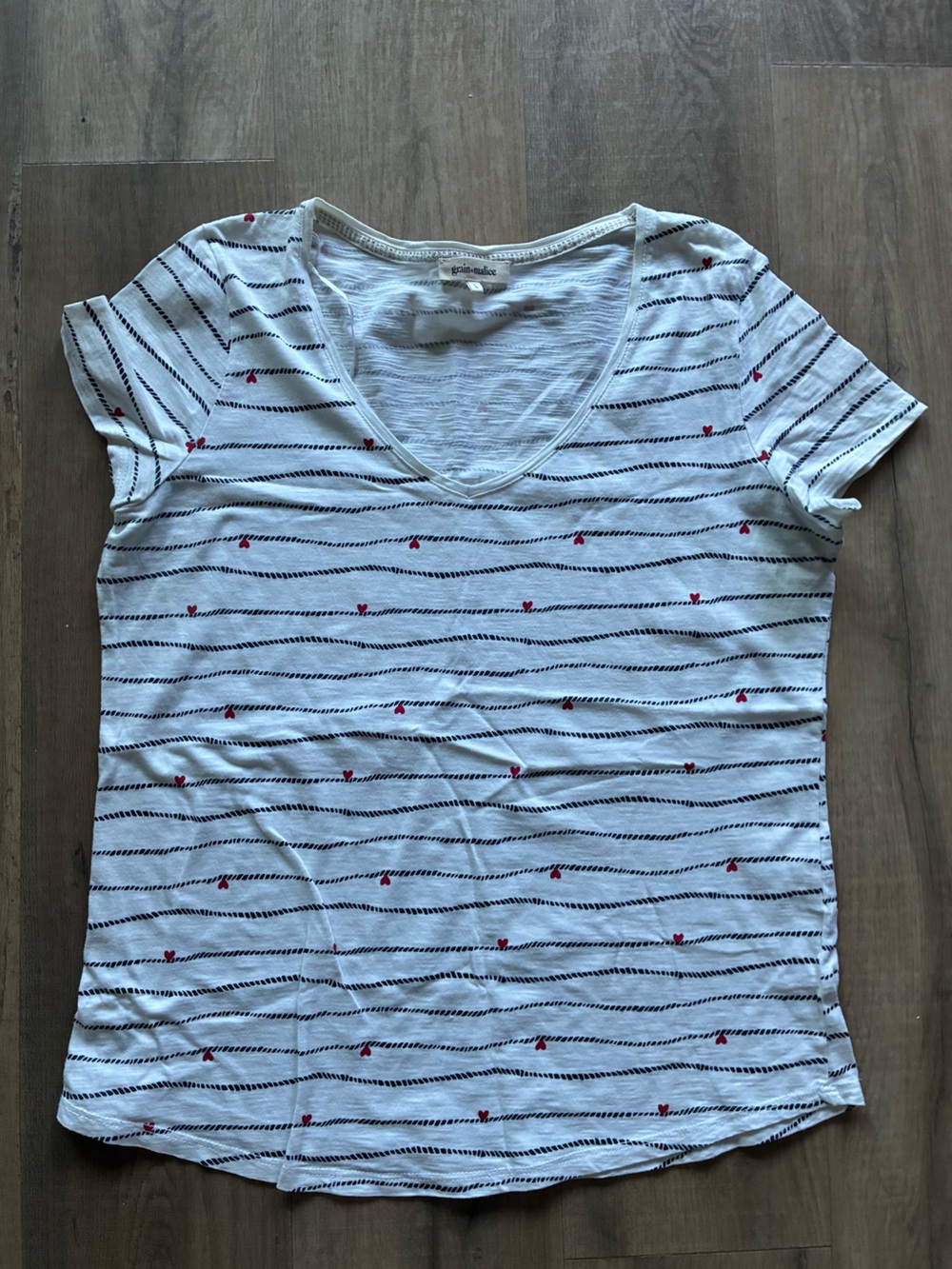 V-Neck White Striped Tee with Red Heart Detail - Women